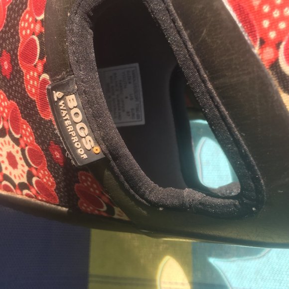 Girls Bogs Kaleidescope Tall Rain Boots Size 4 - Picture 4 of 6